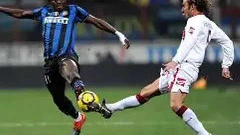 西足协主席与三名裁判会面，裁判委员会主席缺席会议